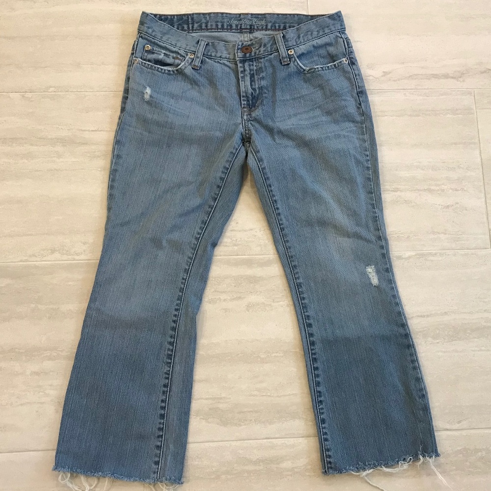 Raw Hem Cropped Jeans